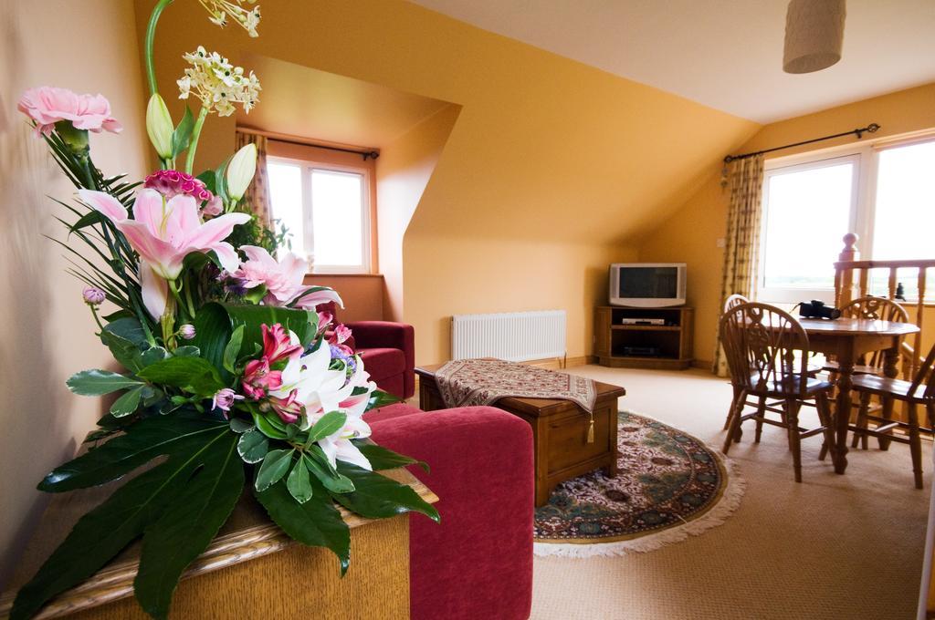 Lake Rise Holiday Home At Kilmaddaroe Carrick on Shannon 客房 照片